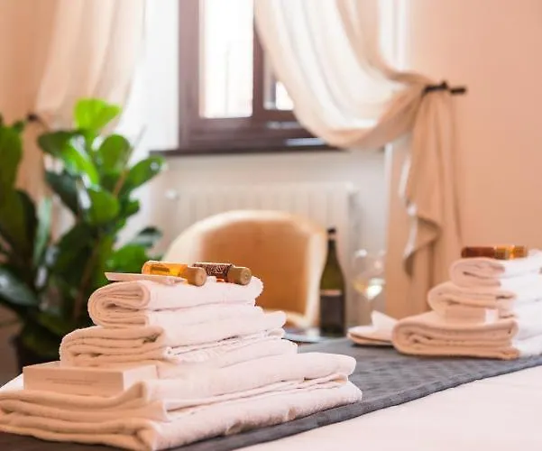 Apartment Piacentino Homes Navona Pettinari Apartment