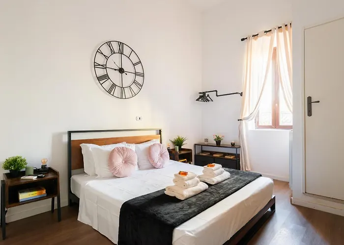 Piacentino Homes Navona Pettinari Apartment * Rome